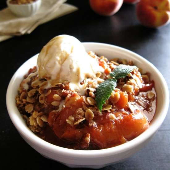 Easy Instant Pot Peach Crisp