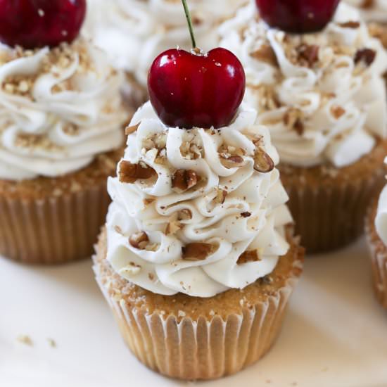 Italian Cream Cupcakes