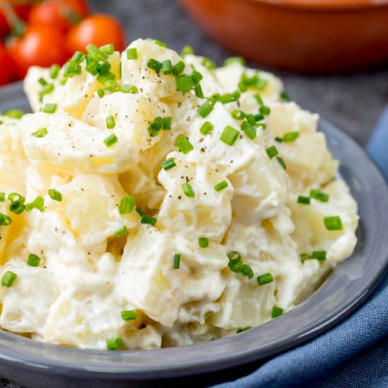 Easy Creamy Potato Salad
