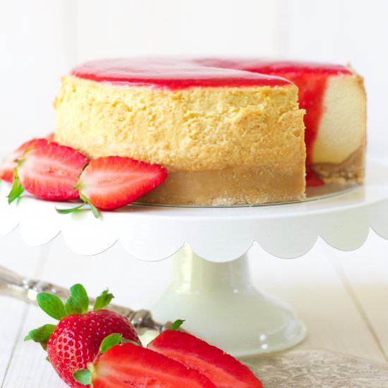 Instant Pot Strawberry Cheesecake