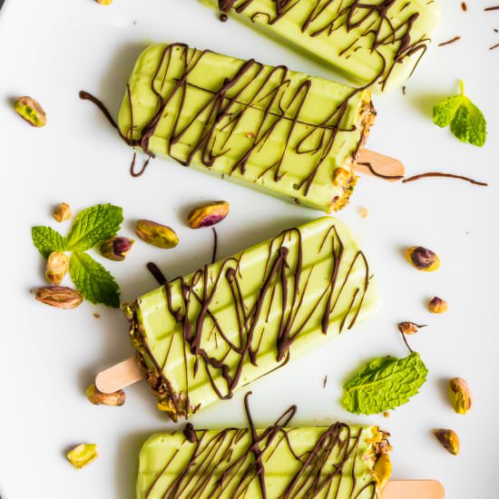 Vegan Avocado Pistachio Popsicles