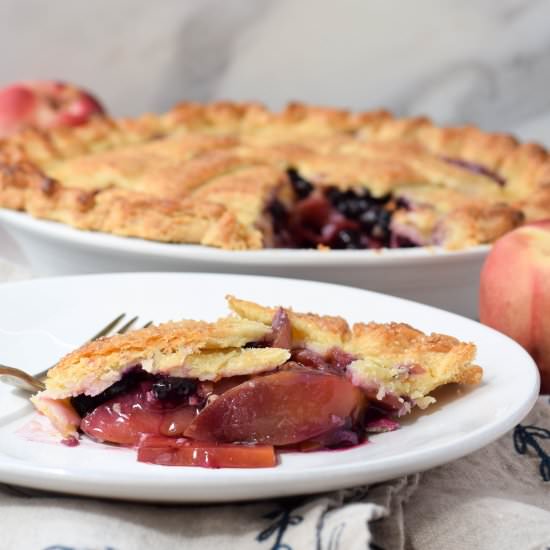 Nectarine Blueberry Pie