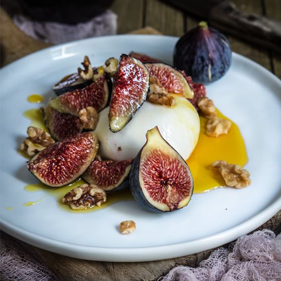 Burrata with Figs, Honey & Walnuts