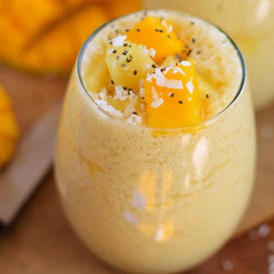 Mango Pineapple Coconut Smoothie