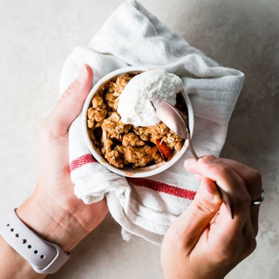 Individual Peach Crisps