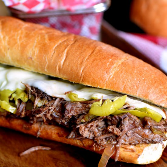 Slow Cooker Italian Beef Sandwiches