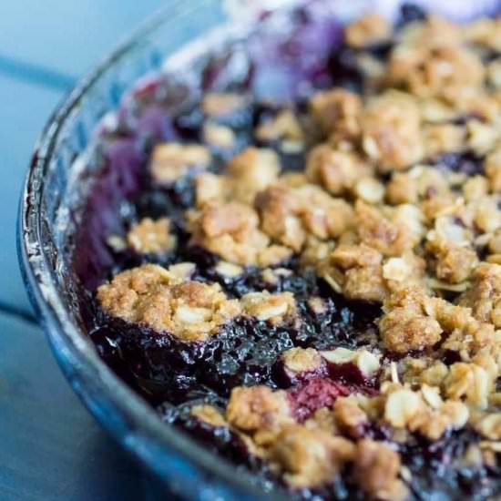 Easy Berry Crisp