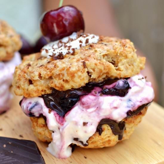 vegan chocolate cherry shortcakes
