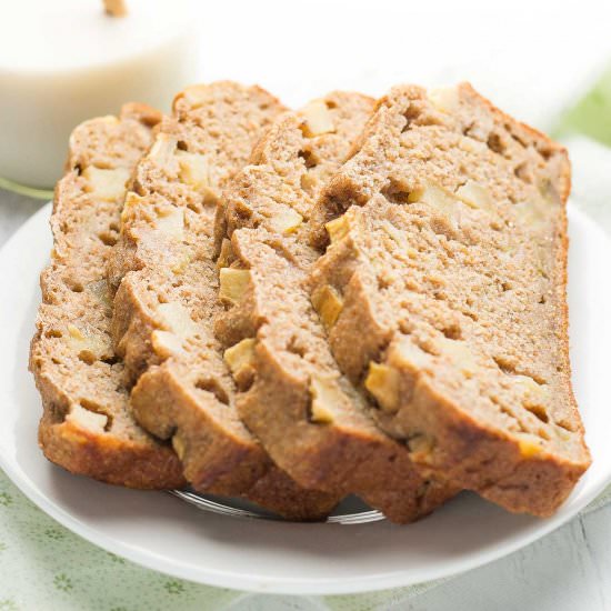 Healthy Cinnamon Apple Banana Bread