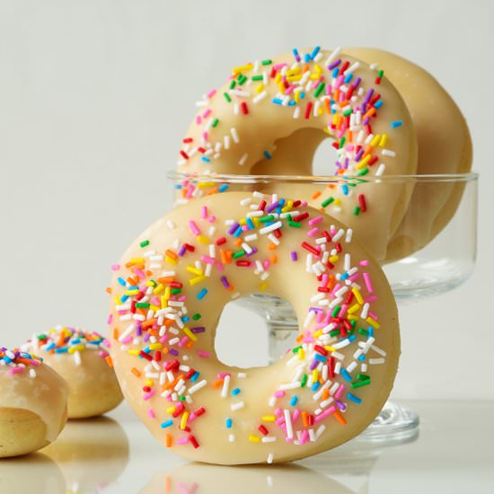 Baked Vegan Yeast Doughnuts