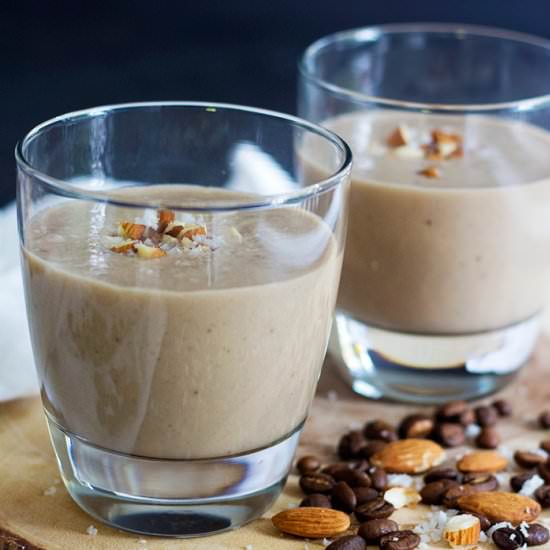 Almond Coconut Breakfast Smoothie