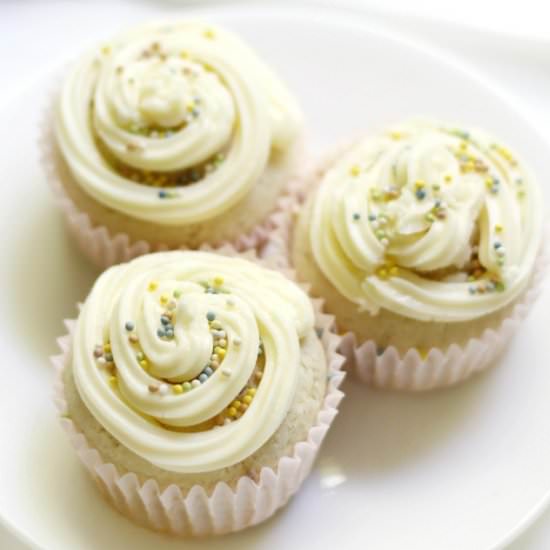Classic GF/V/AF Vanilla Cupcakes