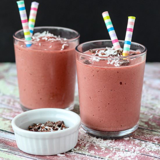 Dairy-Free Raspberry Cream Smoothie