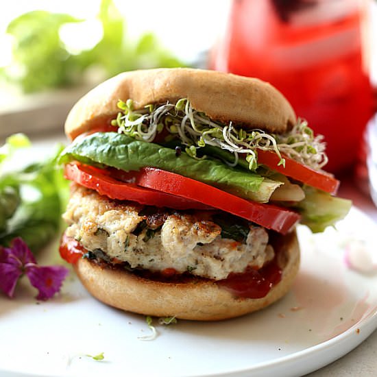 4-Ingredient Healthy Turkey Burger