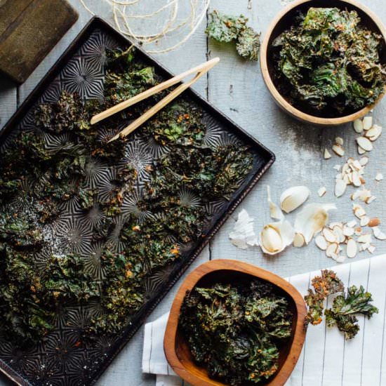 Garlic Almond Kale Chips