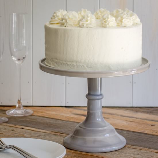 champagne layer cake