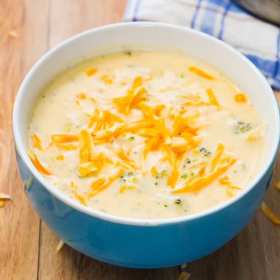 Broccoli Cheese Soup with Chicken