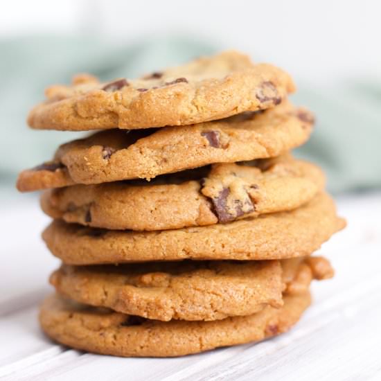 Vegan and Gluten Free Chocolate Chip Cookies