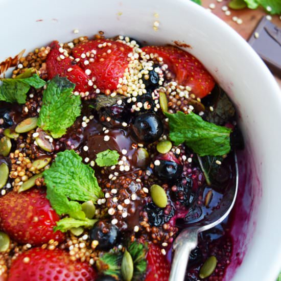 Chocolate Mint Berry Quinoa Bowl