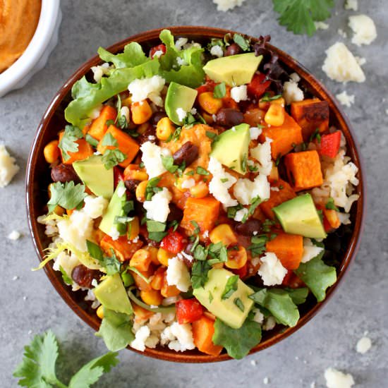 Mexican-Inspired Hummus Bowls