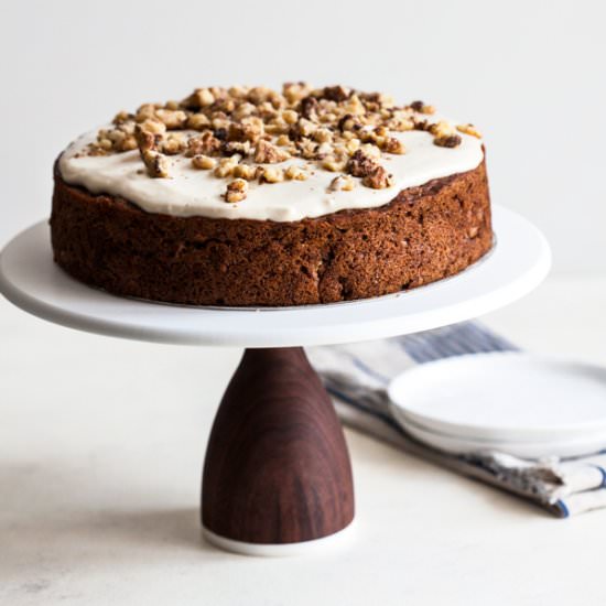 Vegan Banana Cake & Cashew Frosting