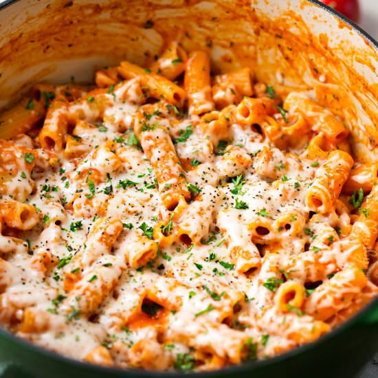 One Pot Chicken Parmesan Pasta