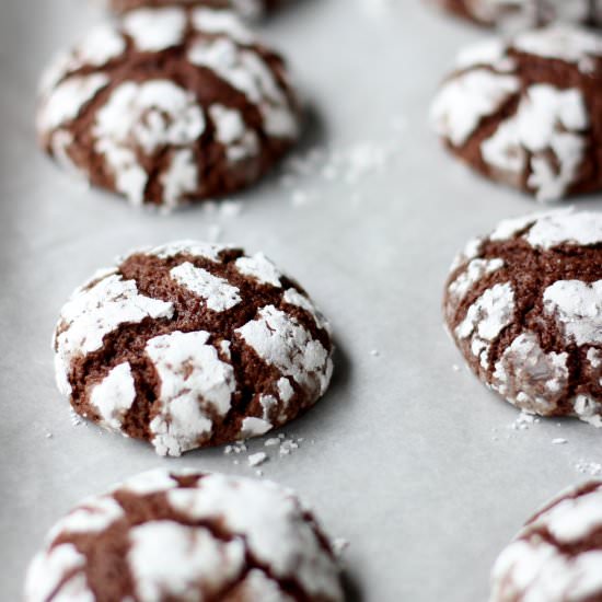Chocolate Crinkle Cookies