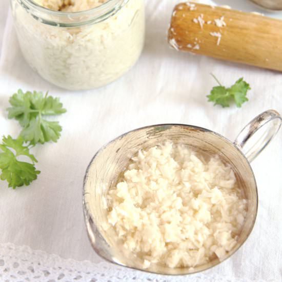 Preserved Horseradish in Vinegar