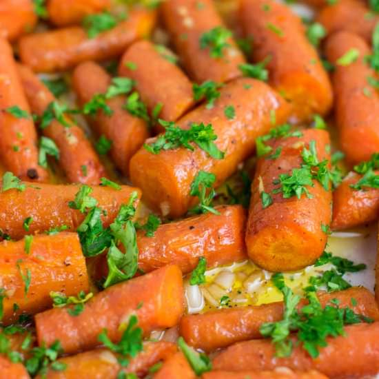 Garlic Butter Roasted Carrots