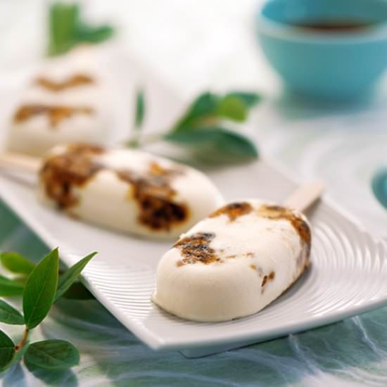 Vegan Tiramisu Popsicles