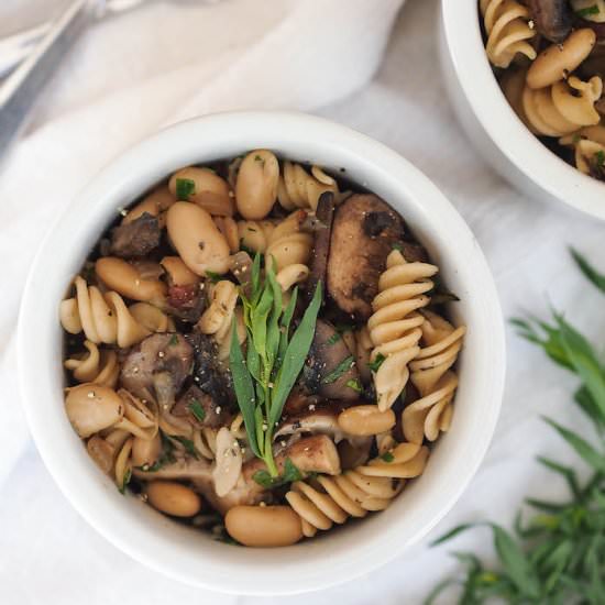 Simple White Bean & Mushroom Pasta