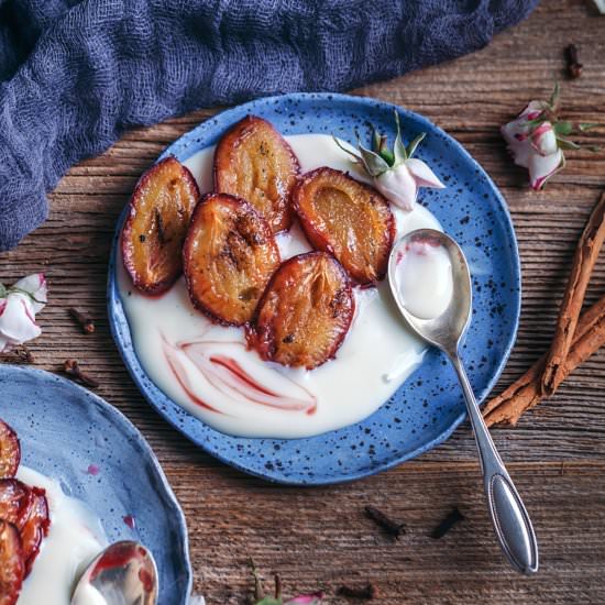 Cinnamon & Vanilla Roasted Plums