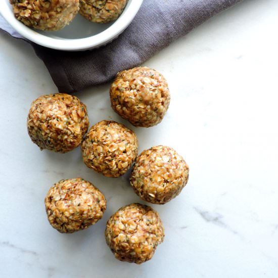 5 Ingredient Energy Bites