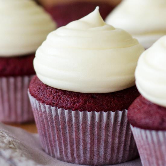 red velvet cupcakes