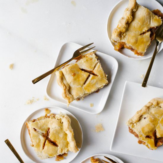 Caramel Apple Pie