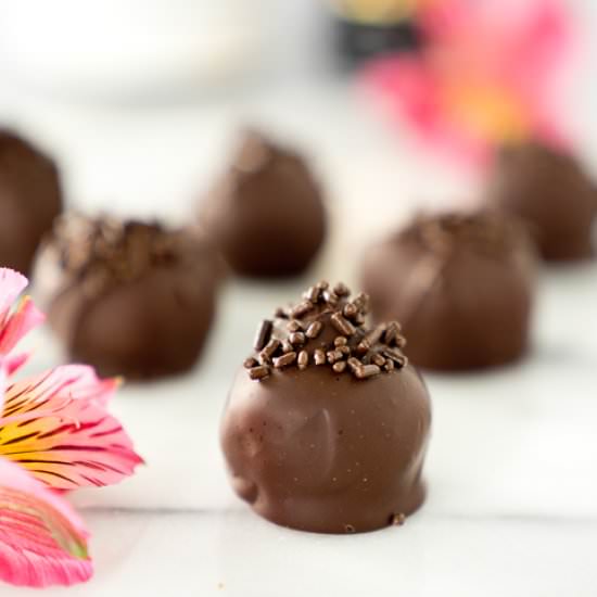 Robust Chocolate Espresso Truffle