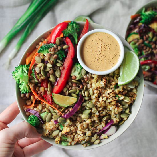 Lentil Bowl with Spicy Cashew Sauce