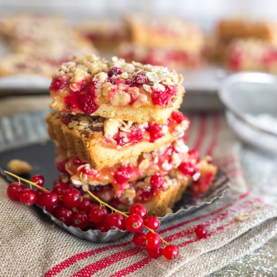 Red Currant Lemon Crumble Bars