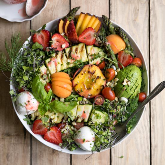 Grilled Peach and Zucchini Salad