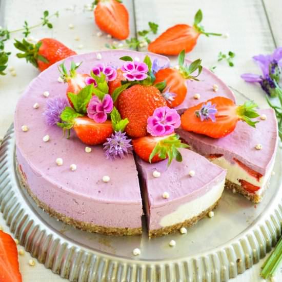 Strawberry and Vanilla Cheesecake