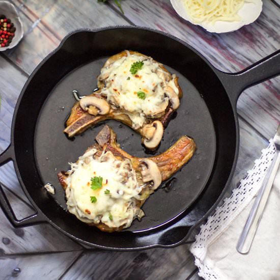 Easy Cheesy Mushroom Pork Chops