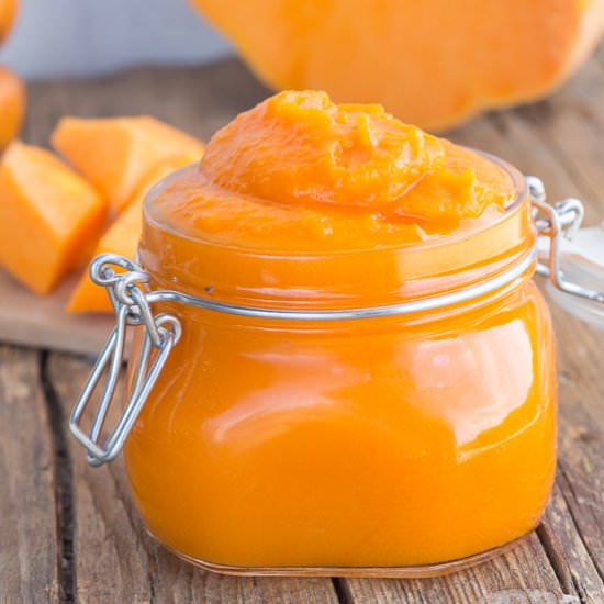 Easy Homemade Pumpkin Puree