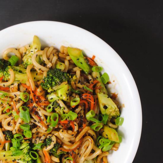 10-minute Garlic Sesame Noodles