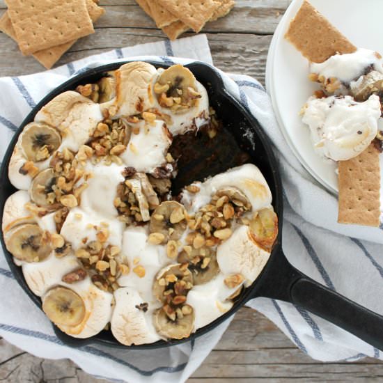 Chunky Monkey S’mores Skillet