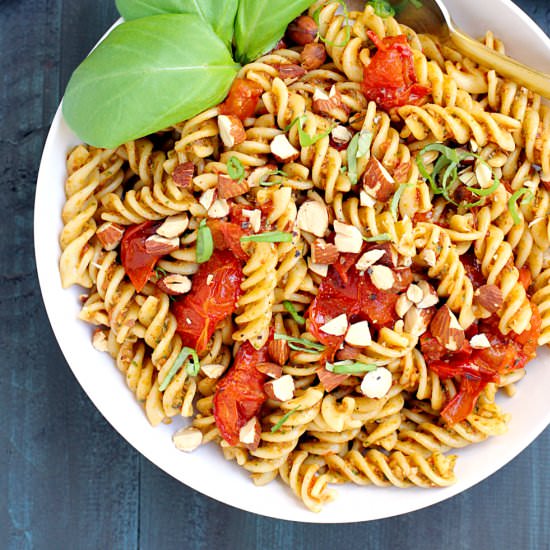 Pasta with Roasted Tomato Pesto