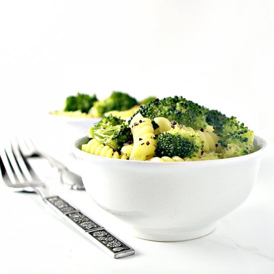{GF} Lemon Garlic Broccoli Pasta