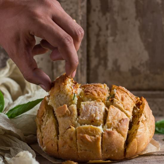 Cheesy Pull apart Sourdough