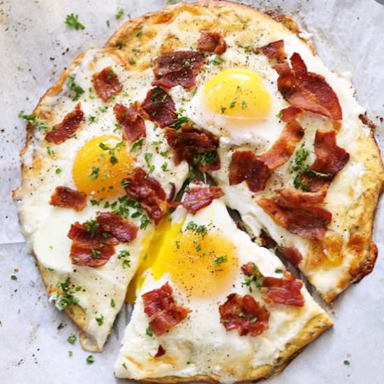 Low Carb Breakfast Pizza