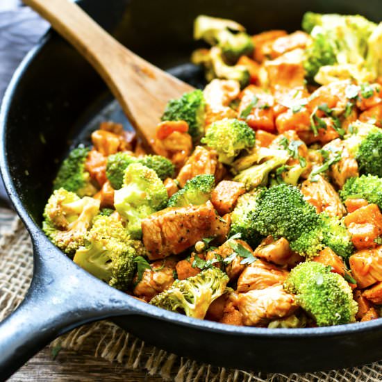 One-Pot Chicken & Sweet Potatoes