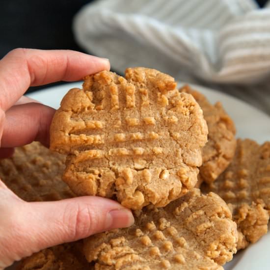 Easy Peanut Butter Cookies